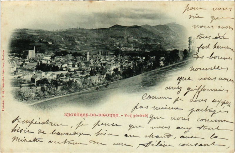 Carte postale ancienne Bagneres-de-Bigorre - Vue générale à Bagnères-de-Bigorre
