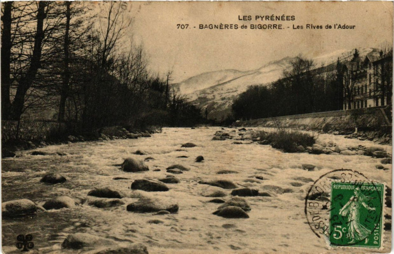 Carte postale ancienne Bagneres-de-Bigorre - Les Rives de l'Adour à Bagnères-de-Bigorre