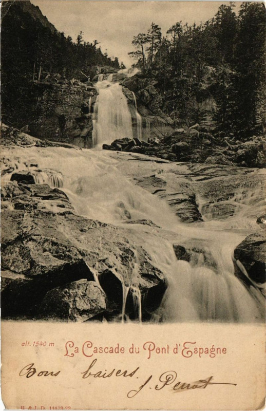 Carte postale ancienne Le Cascade du Pont d'Espagne