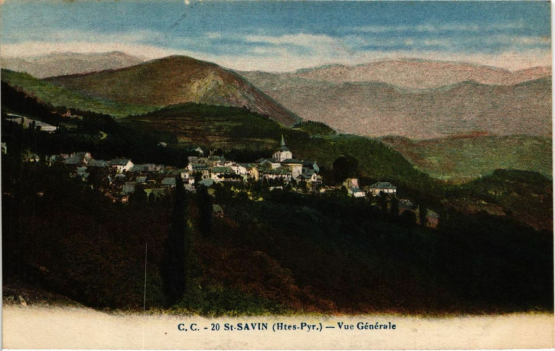 Carte postale ancienne Saint-Savin - Vue générale à Saint-Savin