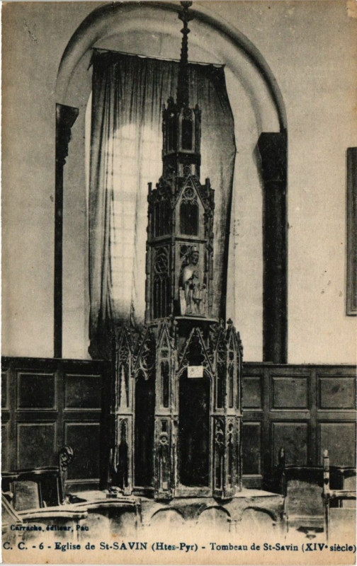 Carte postale ancienne Saint-Savin - Tombeau de Saint-Savin à Saint-Savin