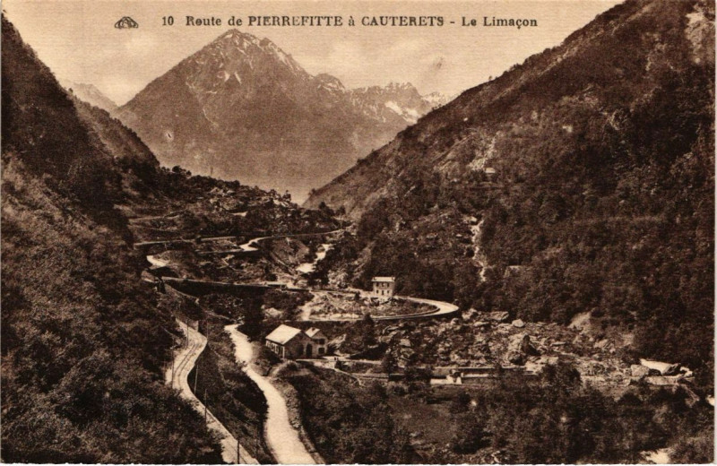 Carte postale ancienne Route de Pierrefitte a Cauterets - Le Limacon à Cauterets