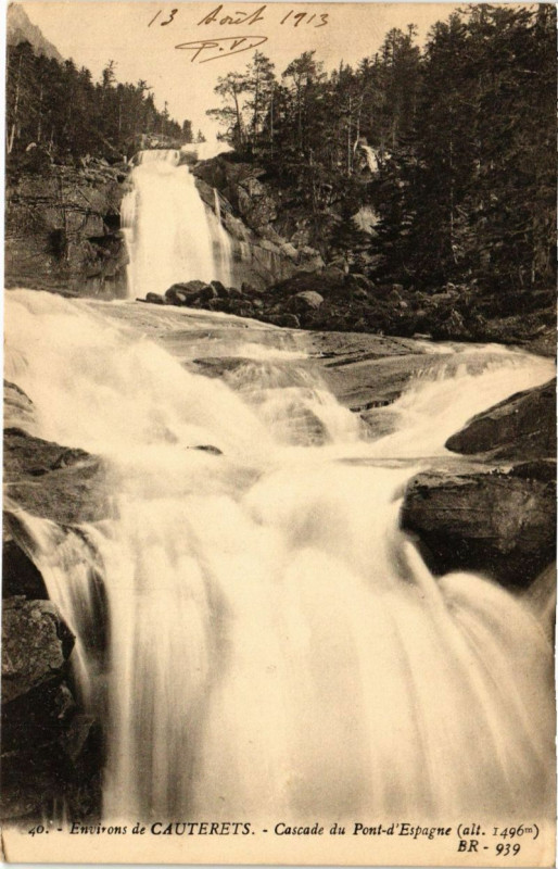 Carte postale ancienne Cauterets - Cascade du Pont d'Espagne à Cauterets