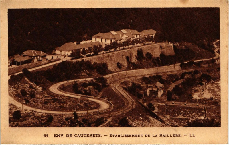 Carte postale ancienne Cauterets - Etabl. de la RAIllere à Cauterets