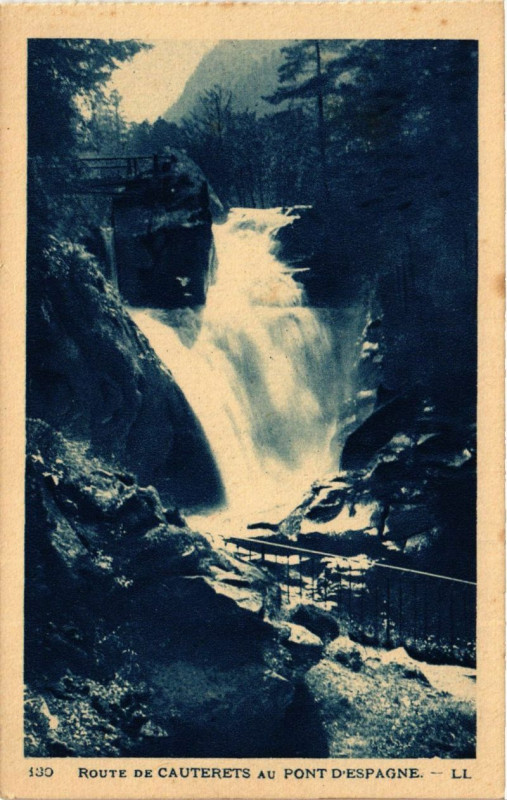 Carte postale ancienne Route de Cauterets au Pont D'Espagne - à Cauterets