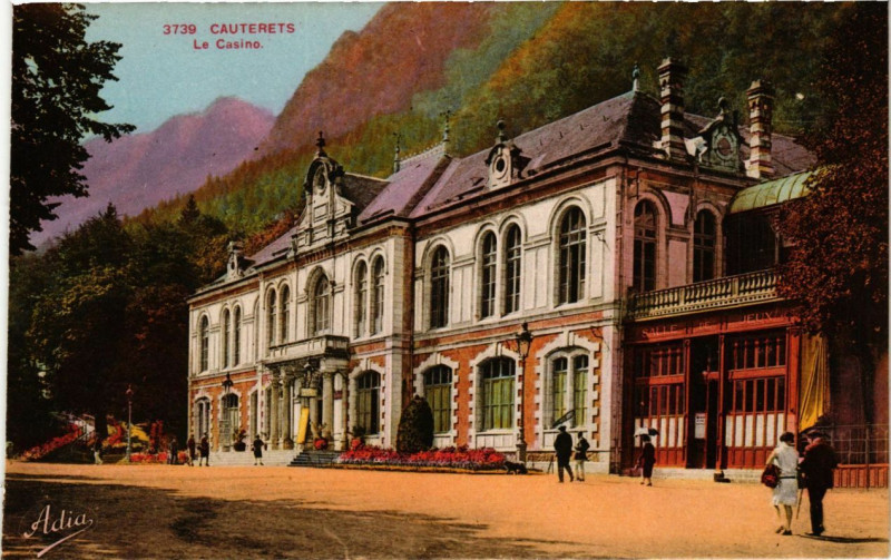 Carte postale ancienne Cauterets - Le Casino à Cauterets