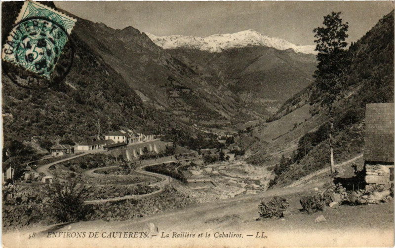 Carte postale ancienne Cauterets - La RAIllere et le Cabaliros à Cauterets