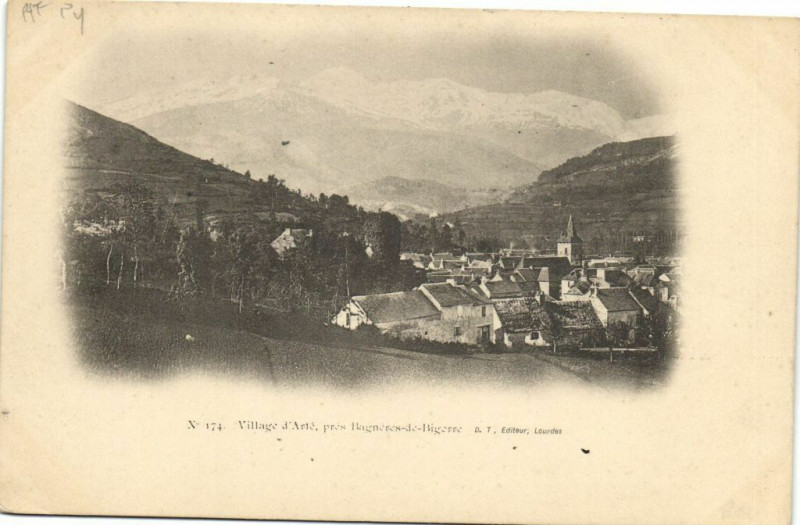 Carte postale ancienne Village d'Arte pres Bagneres-de-Bigorre à Bagnères-de-Bigorre