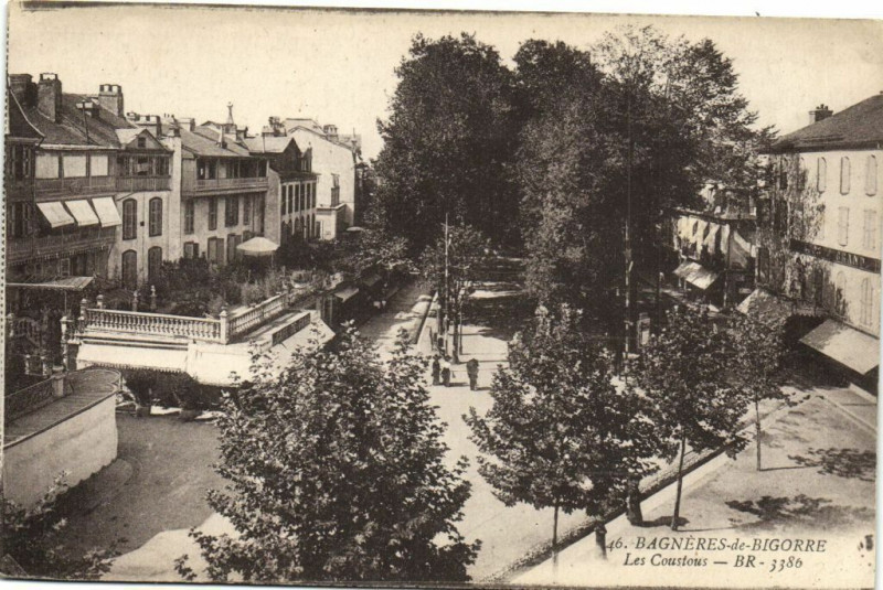 Carte postale ancienne Bagneres-de-Bigorre Les Cousteus à Bagnères-de-Bigorre