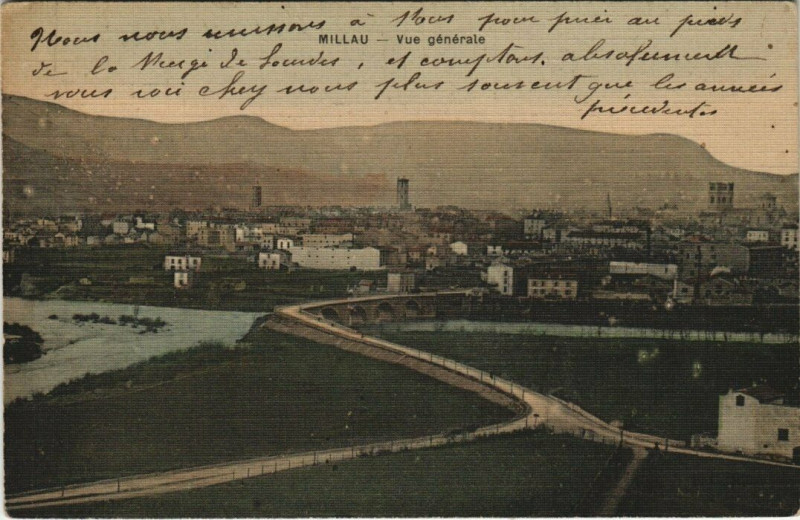 Carte postale ancienne Millau - Vue générale à Millau