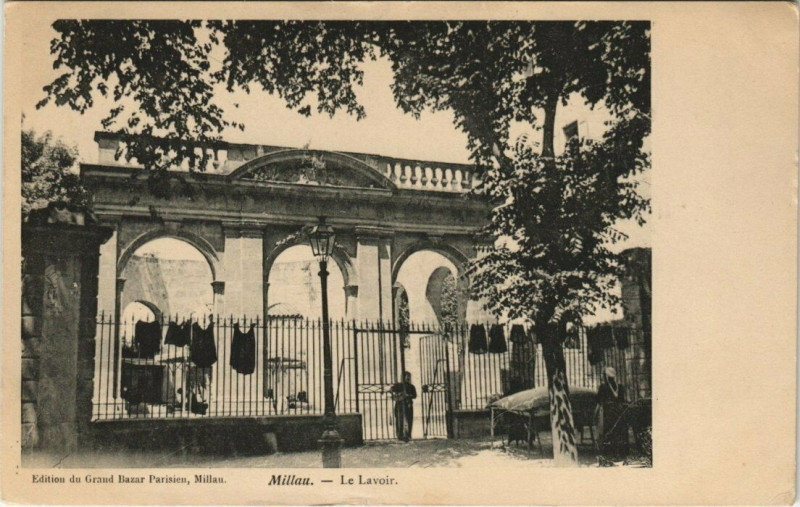 Carte postale ancienne Millau - Le lavior à Millau