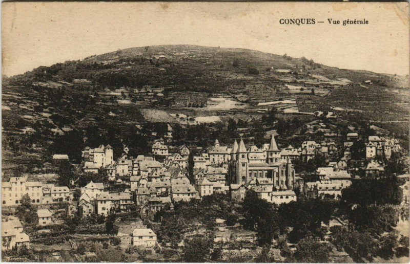Carte postale ancienne Conques - Vue générale