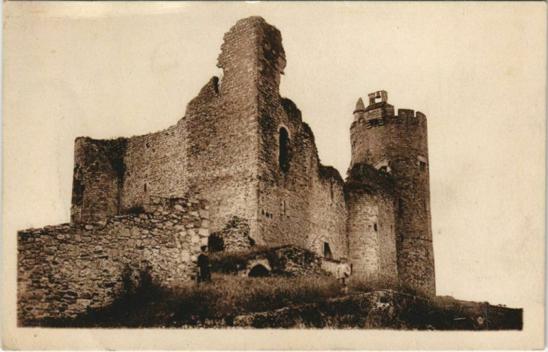 Carte postale ancienne Najac - Ruines du Chateau à Najac