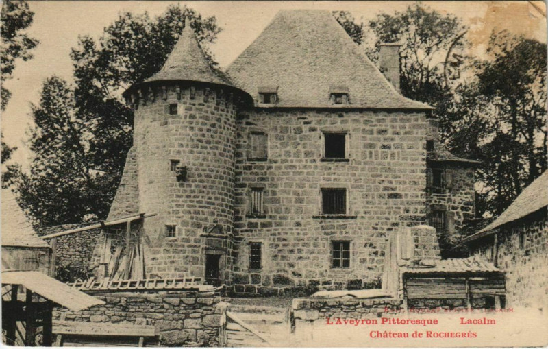 Carte postale ancienne Lacalm - Chateau de Rochegres
