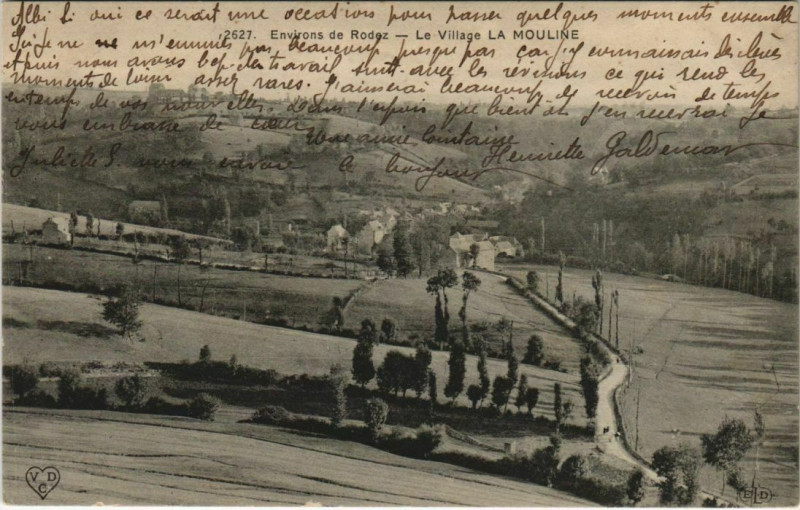 Carte postale ancienne Environs de Rodez - La Village La Mouline à Rodez