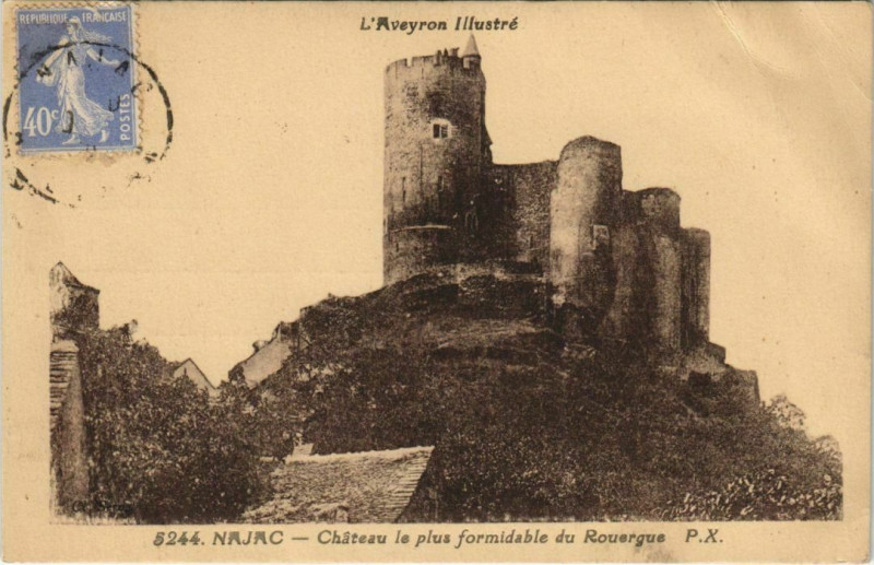 Carte postale ancienne Najac - Chateau le plus formidable du Rouergue à Najac