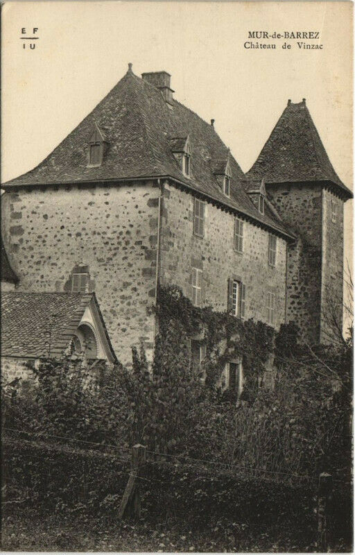 Carte postale ancienne Mur-de-Barrez - Chateau de Vinzac à Mur-de-Barrez