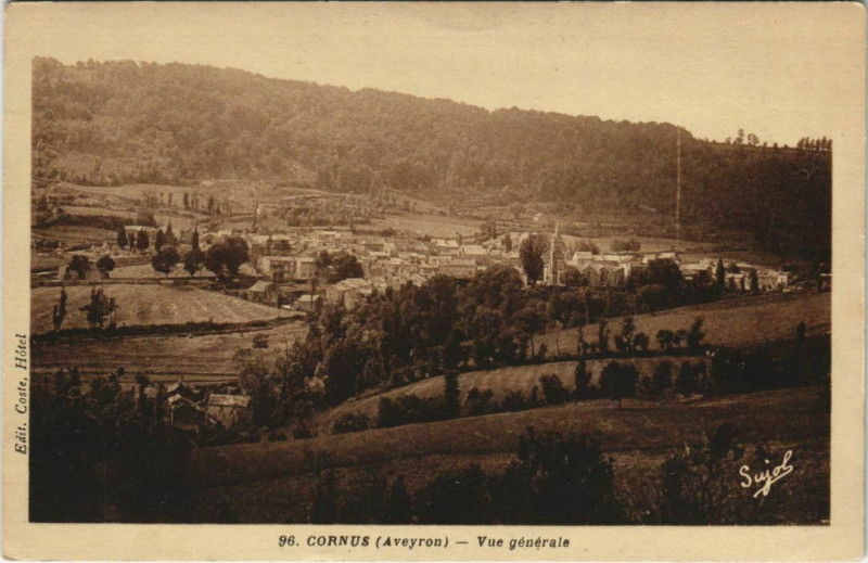 Carte postale ancienne Cornus - Vue générale à Cornus