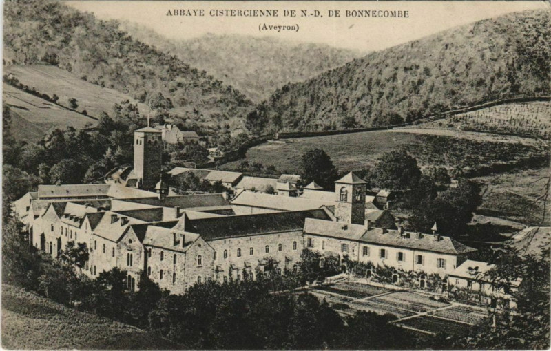 Carte postale ancienne Abbaye cistercienne de N-D de Bonnecombe