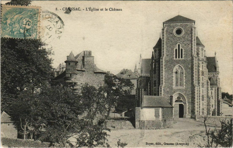 Carte postale ancienne Cransac - L'Eglise et le Chateau à Cransac