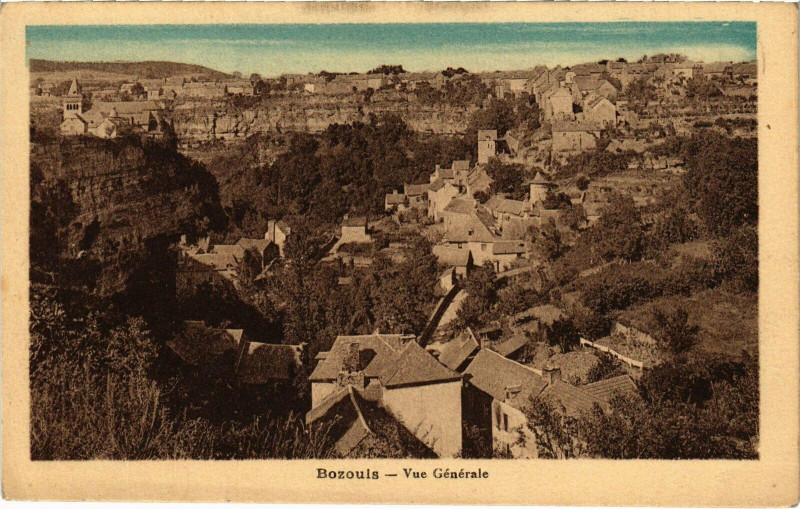 Carte postale ancienne Bozouls - Vue Générale à Bozouls
