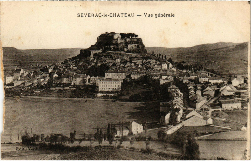 Carte postale ancienne Severac-le-Chateau - Vue générale