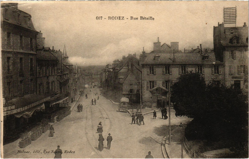 Carte postale ancienne Rodez - Rue Béteille à Rodez
