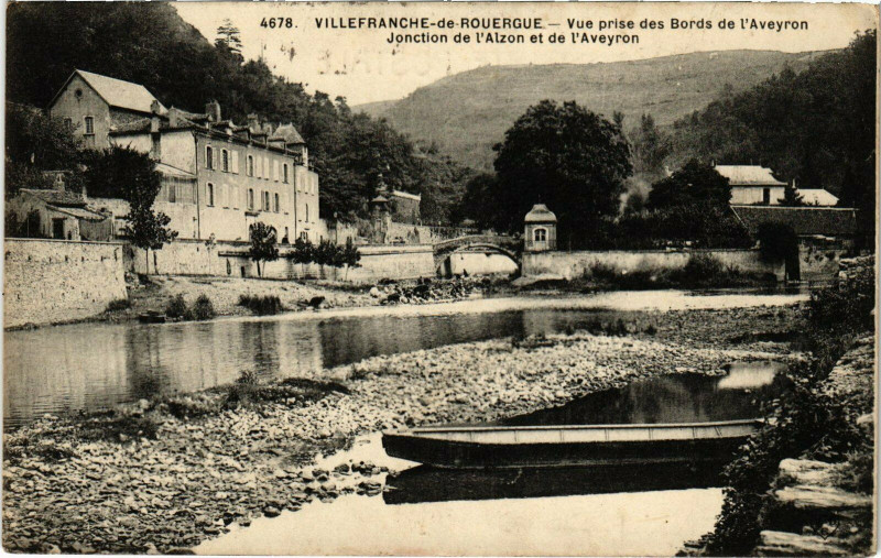 Carte postale ancienne Villefranche-de-Rouergue - Vue prise des Bords de l'Aveyron à Villefranche-de-Rouergue