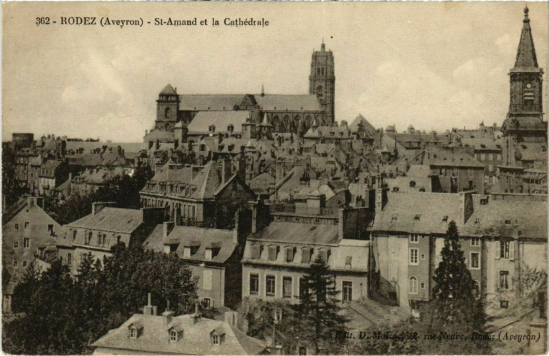 Carte postale ancienne Rodez - Saint-Amand et la Cathédrale à Rodez