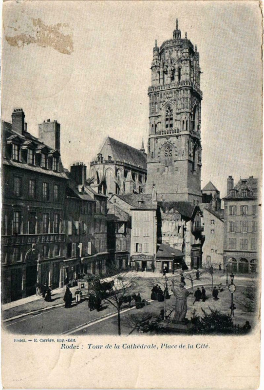 Carte postale ancienne Rodez - Tour de la Cathédrale à Rodez