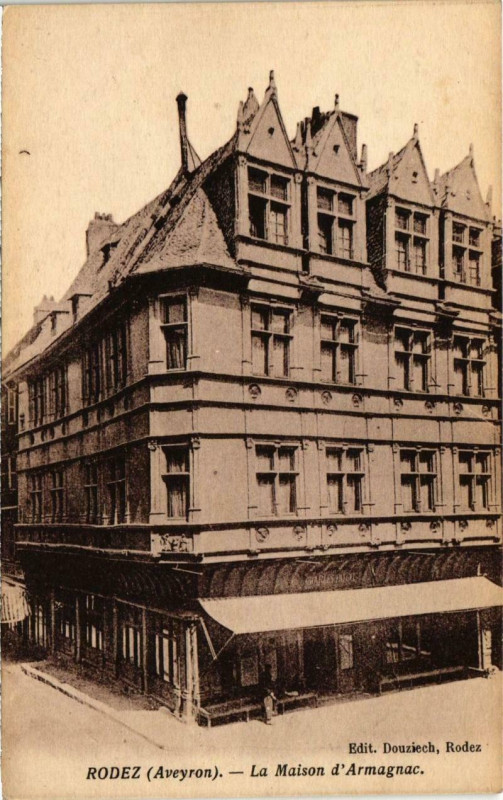 Carte postale ancienne Rodez - La Maison d'Armagnac à Rodez