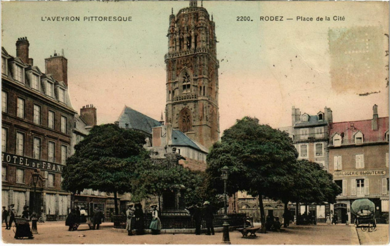 Carte postale ancienne Rodez - Place de la Cite à Rodez
