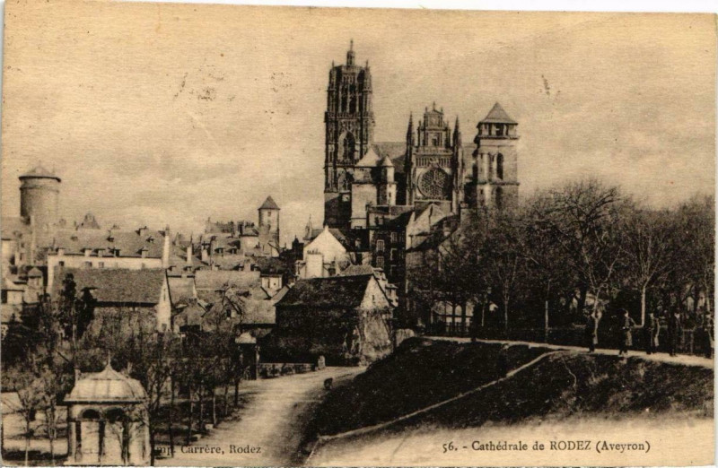 Carte postale ancienne Cathédrale de Rodez à Rodez