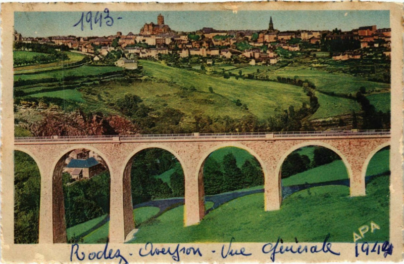 Carte postale ancienne Rodez - Vue générale à Rodez