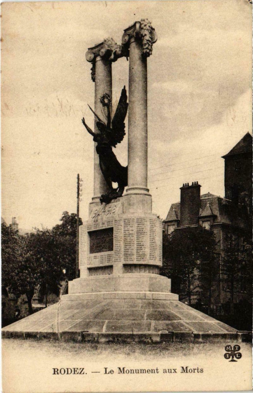 Carte postale ancienne Rodez - Le Monument aux Morts à Rodez