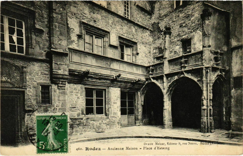 Carte postale ancienne Rodez - Ancienne Maison à Rodez