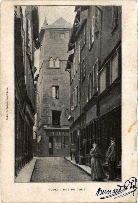 Carte postale ancienne Rodez - rue du Touat à Rodez
