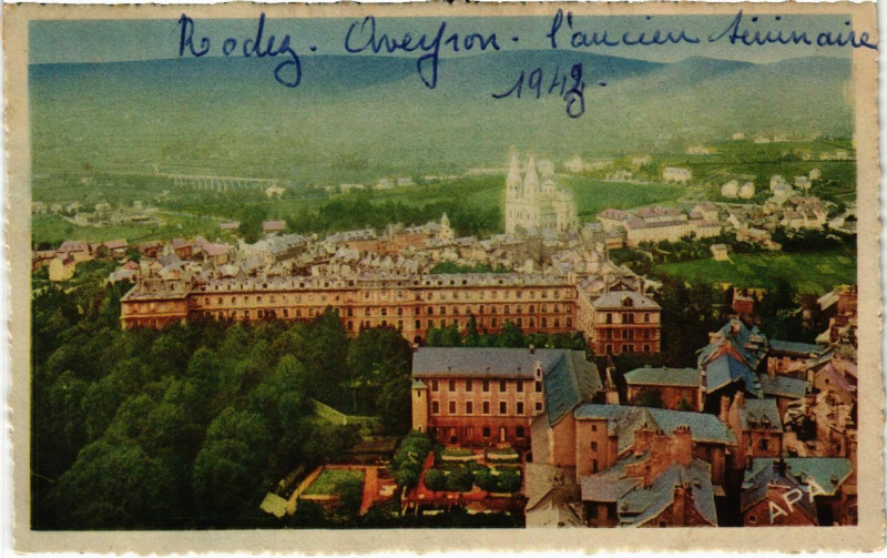 Carte postale ancienne Rodez - L'Ancien Seminaire à Rodez