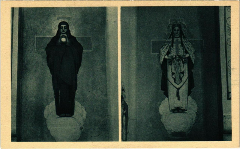 Carte postale ancienne Rodez - La Chapelle - Le Transept à Rodez