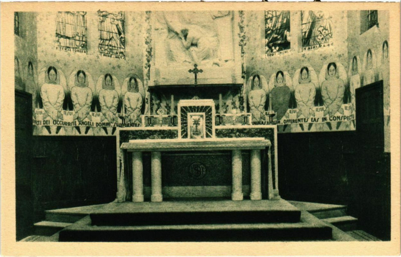 Carte postale ancienne Rodez - La Chapelle à Rodez