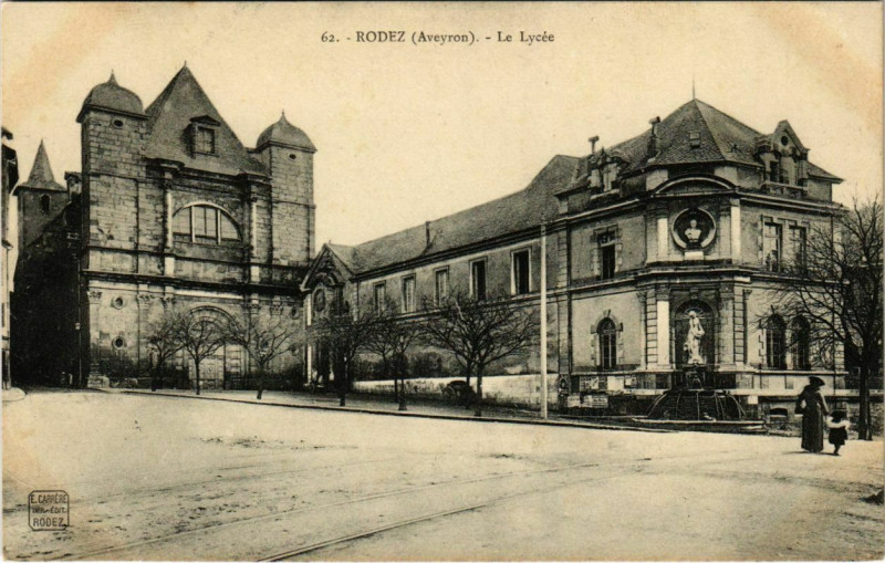 Carte postale ancienne Rodez - Le Lycee à Rodez