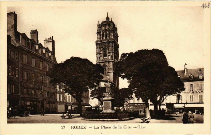Carte postale ancienne Rodez - La Place de la Cite à Rodez