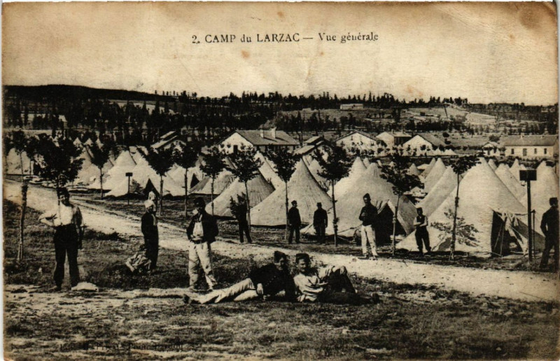 Carte postale ancienne Camp du Larzac - Vue générale