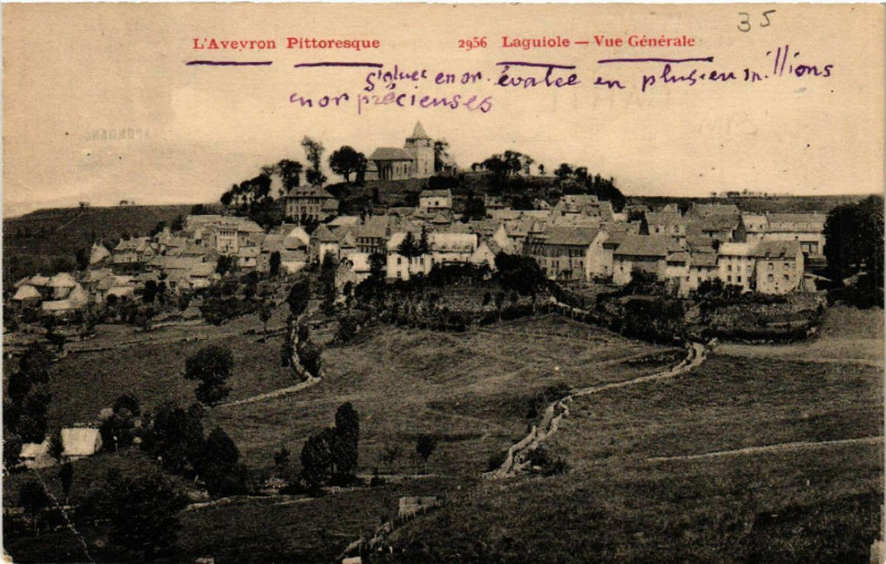 Carte postale ancienne Laguiole - Vue générale à Laguiole