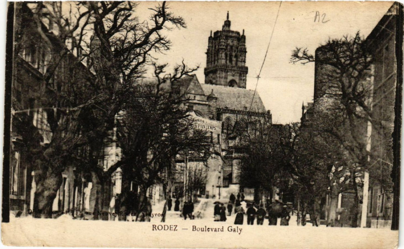 Carte postale ancienne Rodez - Boulevard Galy à Rodez