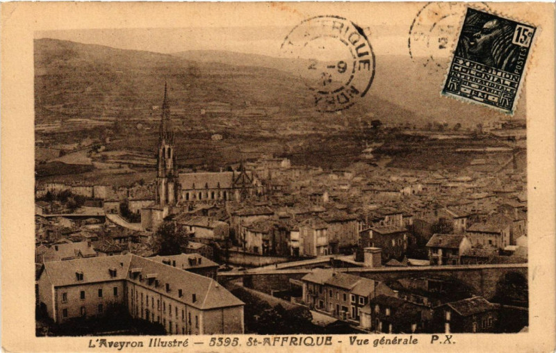 Carte postale ancienne Saint-Affrique - Vue générale à Saint-Affrique