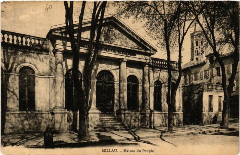 Carte postale ancienne Millau - Maison du Peuple à Millau