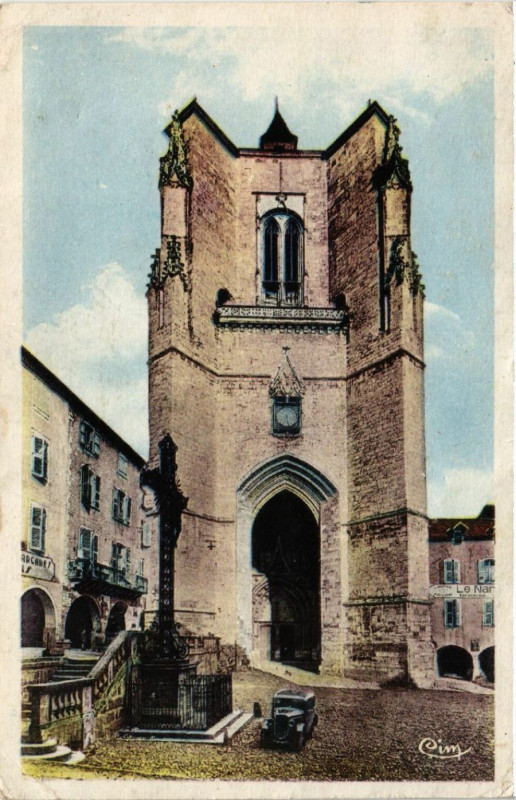 Carte postale ancienne Villefranche-de-Rouergue - La Collegiale à Villefranche-de-Rouergue