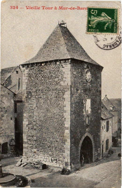Carte postale ancienne Vieille Tour a Mur de Barraque