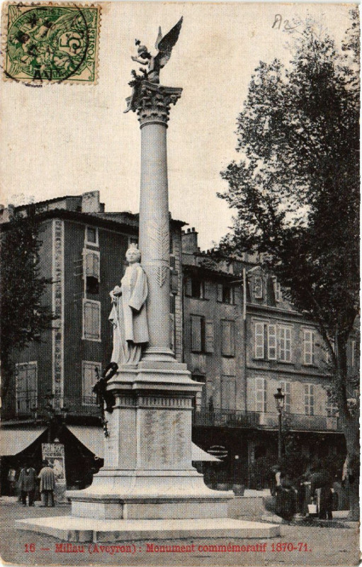 Carte postale ancienne Millau - Monument commemoratif à Millau